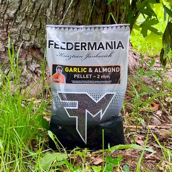 FEEDERMANIA SILVER PELLET 2 MM GARLIC &amp; ALMOND