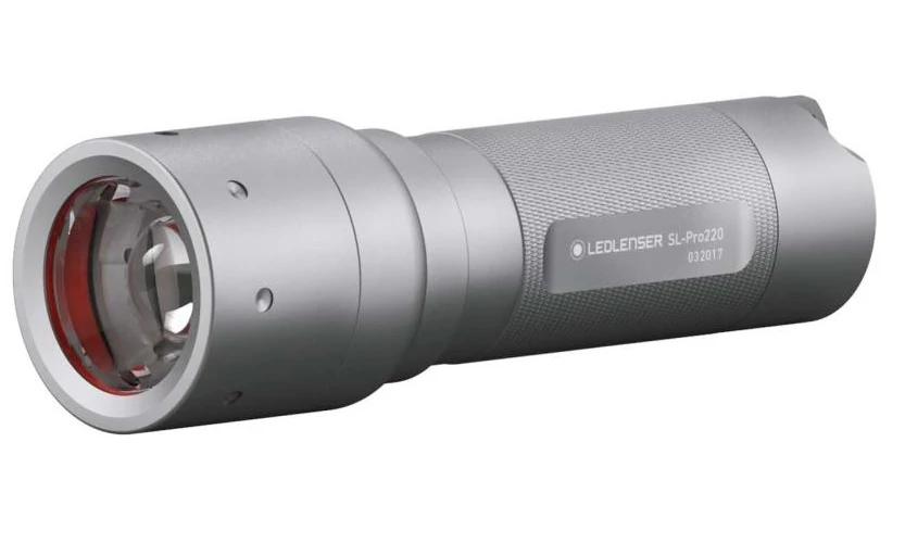 LEDLENSER SL-PRO220 220LM KÉZILÁMPA