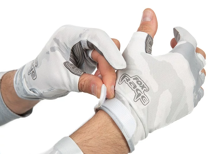 FOX RAGE UV GLOVES UV ÁLLÓ PERGETŐ KESZTYŰ